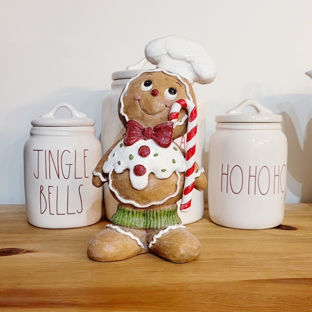 Gingerbread Glitter Figure with Candy Cane